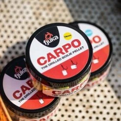 Fjuka Carpo Fluoro Drilled Pellets 13 Fjuka Carpo Fluoro Drilled Pellets -Winkel Voor Visbenodigdheden 3226455Fjuka Carpo Fluoro Drilled Pellets 4